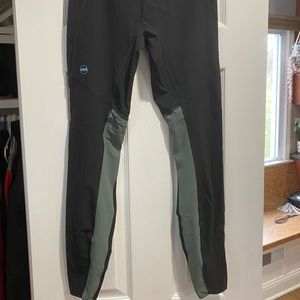 Janji Groundwork Tight